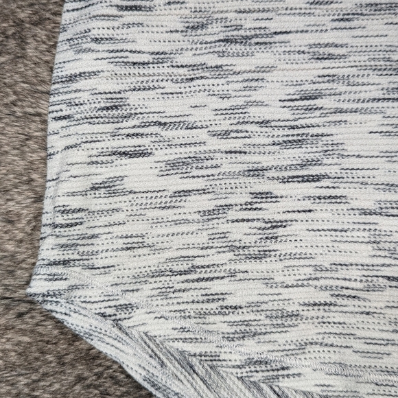 Lululemon Meant To Move Tee Space Dye Grey 4 - Picture 6 of 8